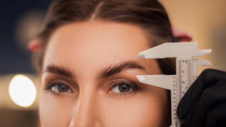 Beautiful girl master eyebrow.